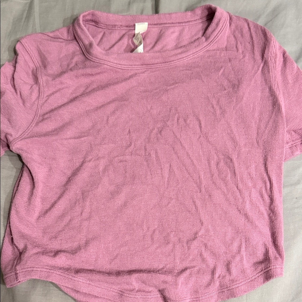 Chic Lavender Short Sleeve Women's Top Lululemon
